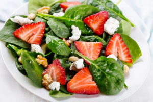 spinach strawberry feta salad